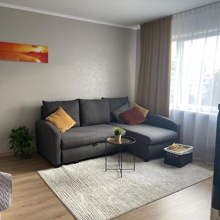 Cozy Apartment Close To Riga Airport Esterno foto