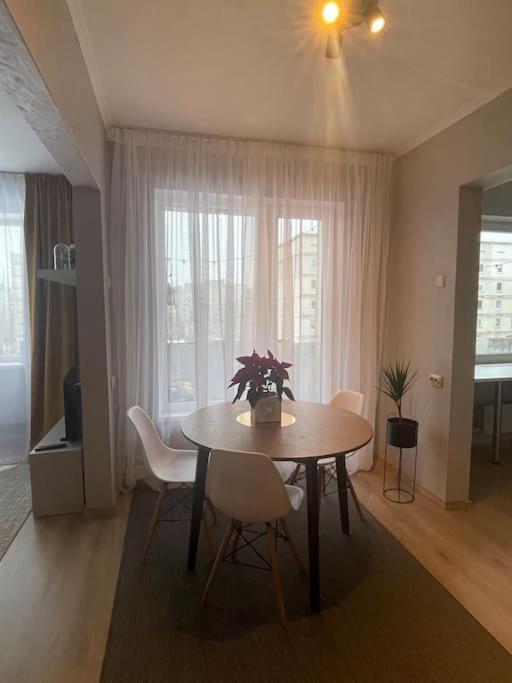 Cozy Apartment Close To Riga Airport Esterno foto